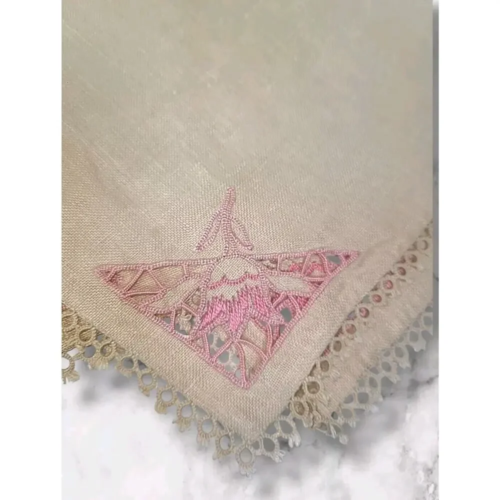 Vintage 1940s Set of 4 Cutwork Napkins with Tatted Edges Beige Pink 9